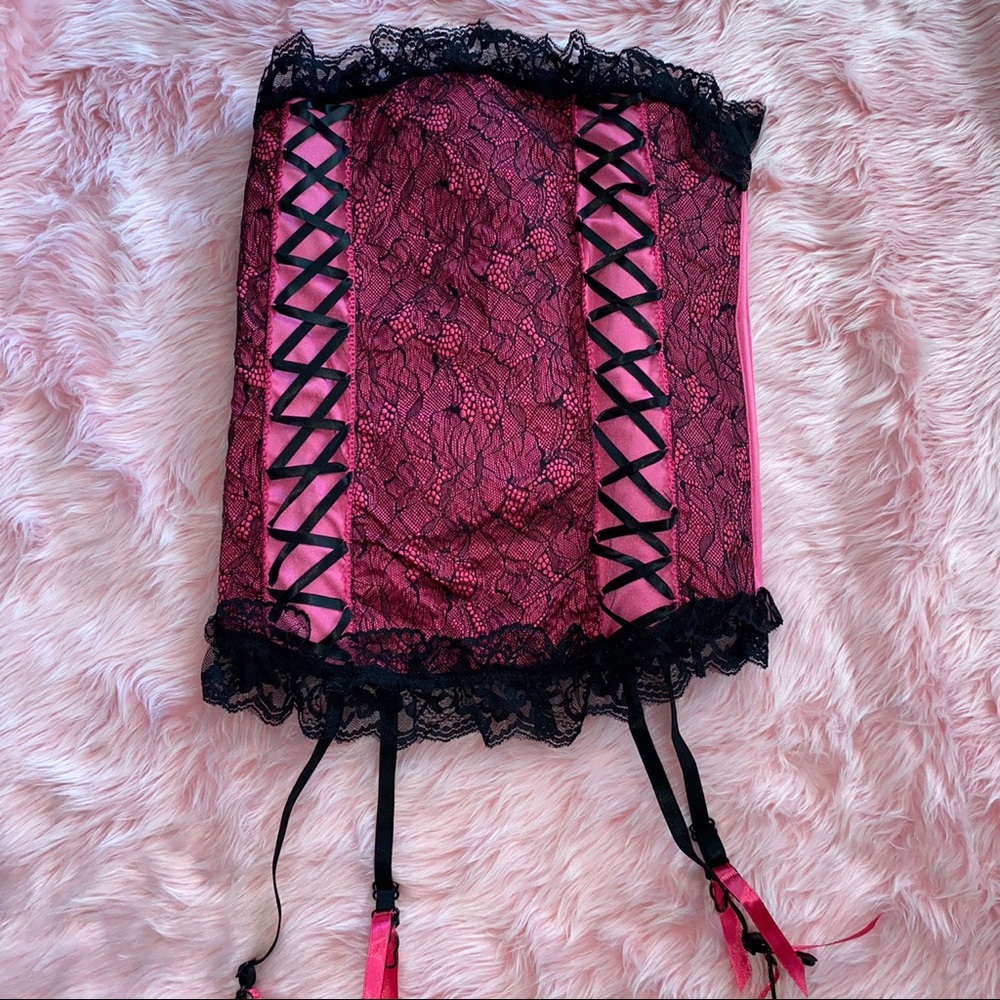 Size large vintage bustier pink & black corset